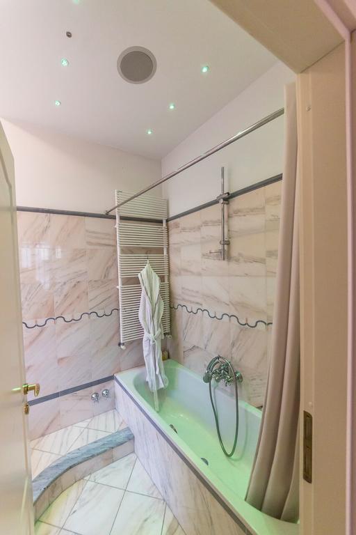 B&B Annabel Милано Екстериор снимка